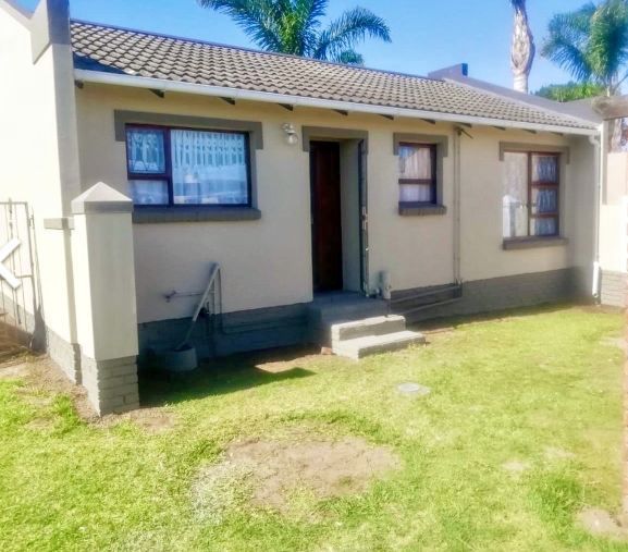 2 Bedroom Property for Sale in Kabega Park Eastern Cape